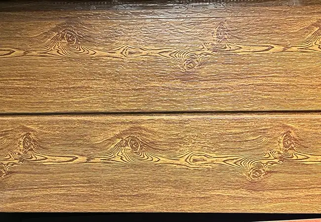 Világos acél villa fali panel